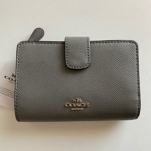 Coach Medium Corner Zip Wallet Heather Grey F54010